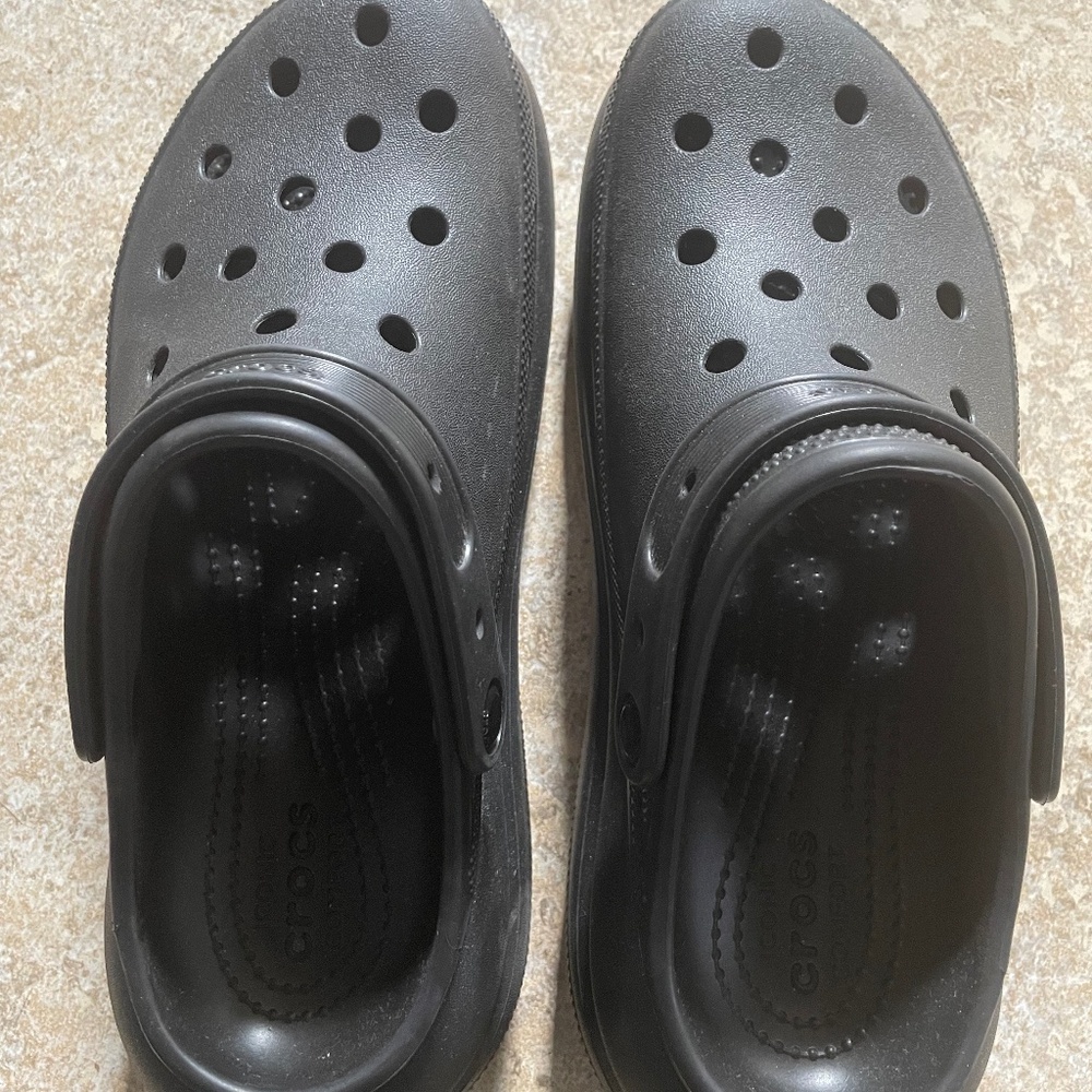 WOMEN'S CROCS CLASSIC CRUSH PLATFORM CLOGS